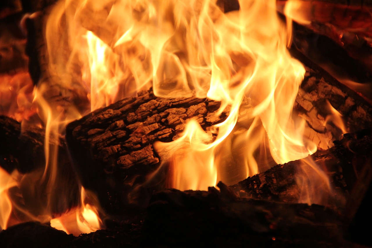 Expert Fireplace Cleaning in Berkley, MI Professional Fireplace Cleaning Services In Berkley Michigan